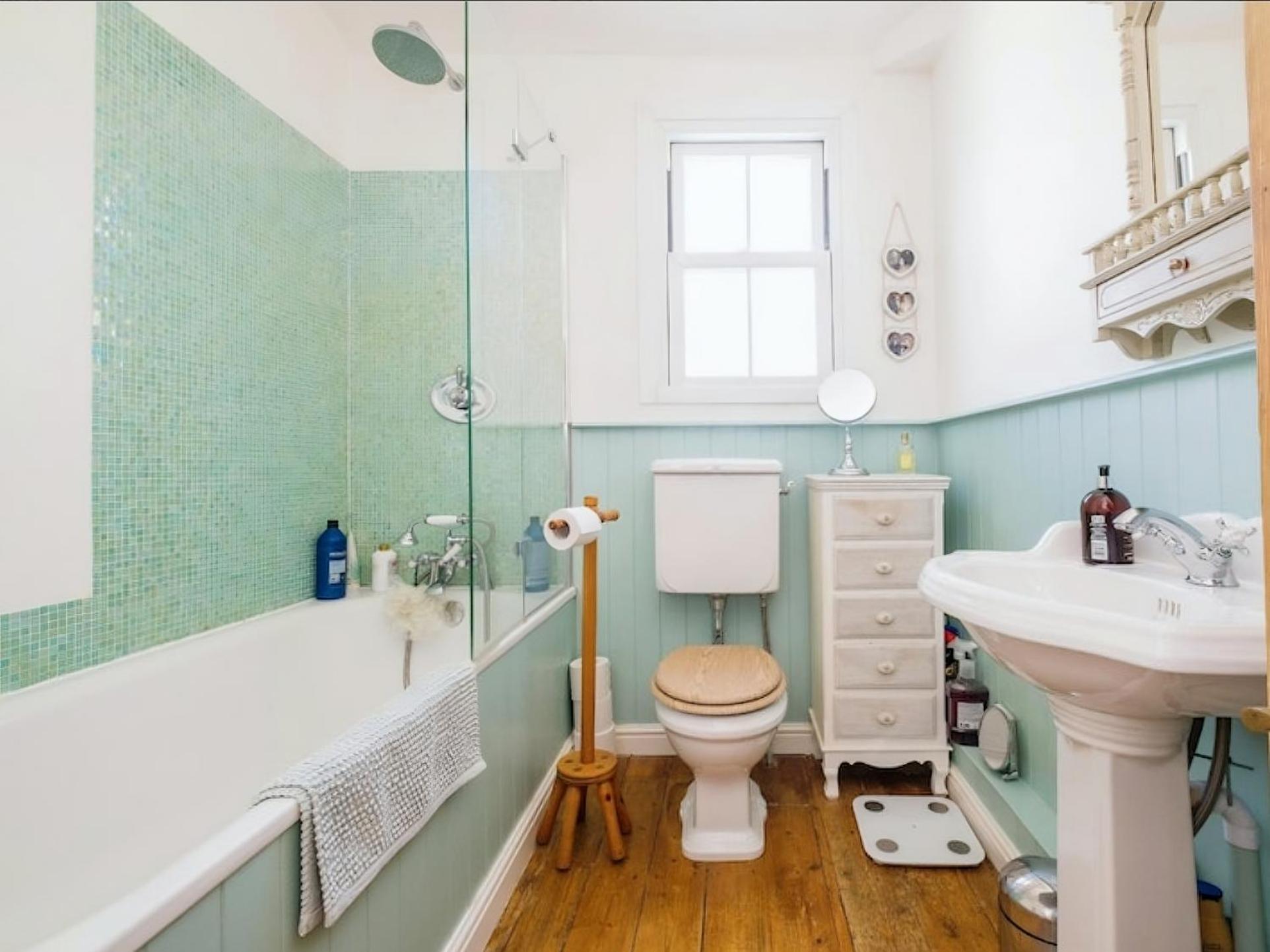 3 Bedroom Cottage In Sunninghill, Ascot Экстерьер фото